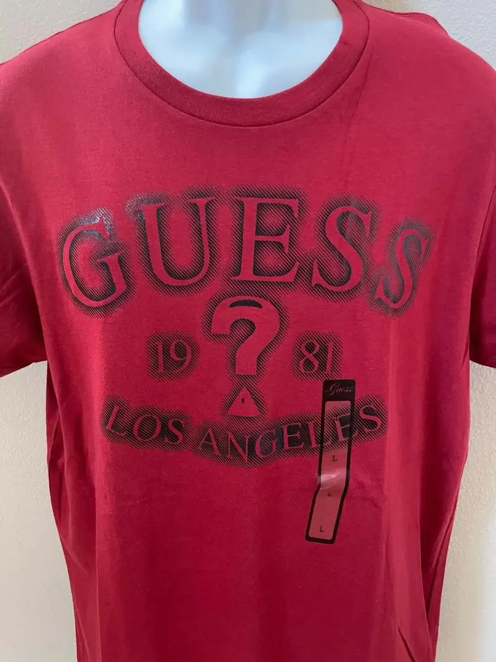 Guess 1981 Los Angeles Graphic T-Shirt Red Size Large